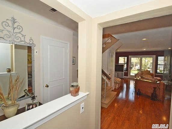 3rd image of 3 Cold Harbour Ln #71