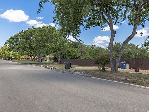 3rd image of 355 S Plum Ave LOT 13-14