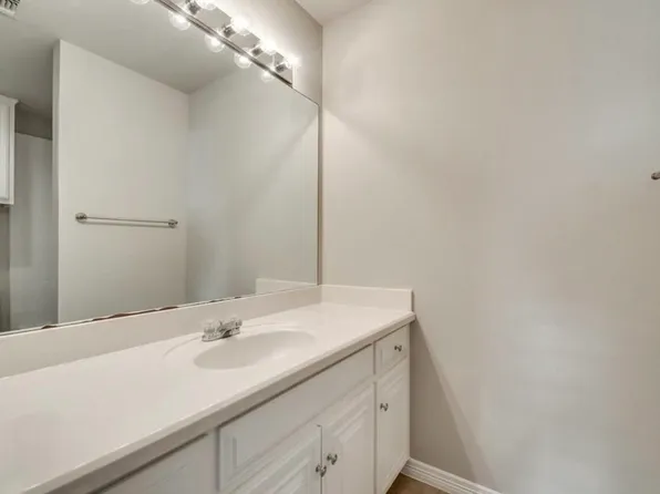 4010 Willowrun Ln, Arlington, TX 76013