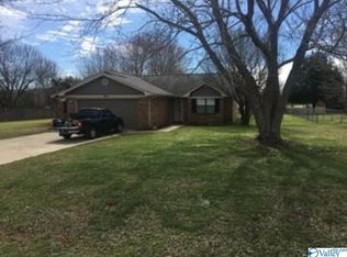 1065 Coleman Rd, New Market, AL 35761