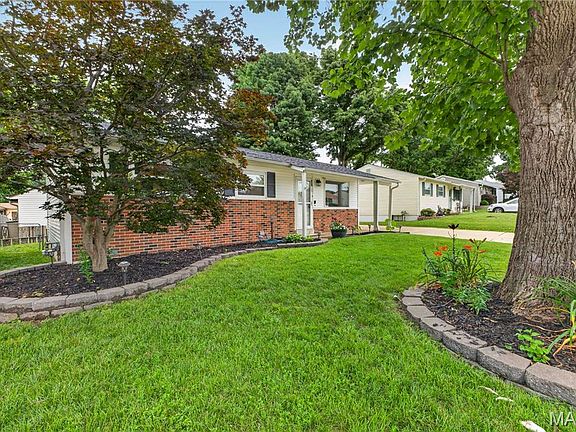 5th image of 12033 Colonial Dr