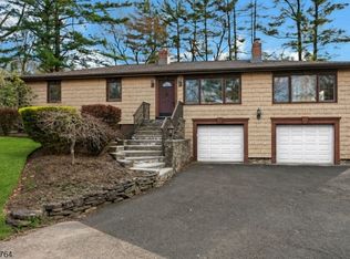 43 KING GEORGE ROAD, Warren Twp., NJ 07059
