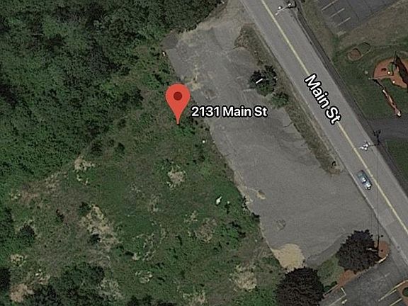 2nd image of 2131 Main St