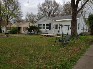 1608 S Delaware Ave, Springfield, MO 65804