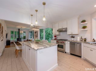 297 Oscaleta Road, Ridgefield, CT 06877