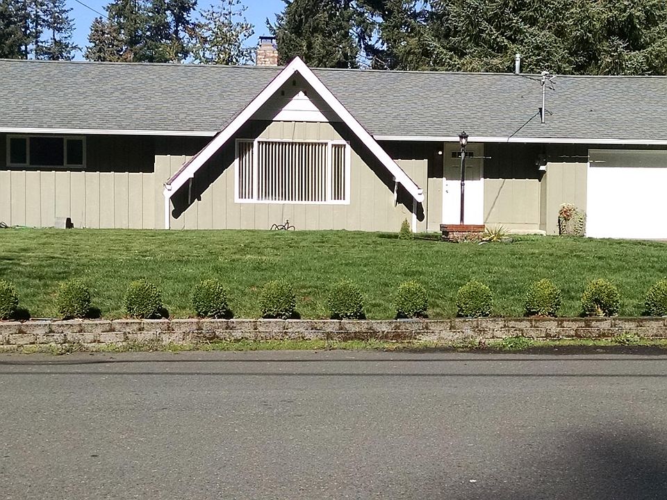 1st image of 7234 Husky Way SE
