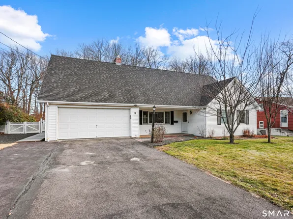 16 Chestnut Lane, West Hartford, CT 06110