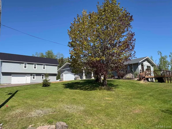 21524 Massie Rd, Chassell, MI 49916
