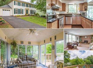 86 S Cottage Rd, Sterling, VA 20164
