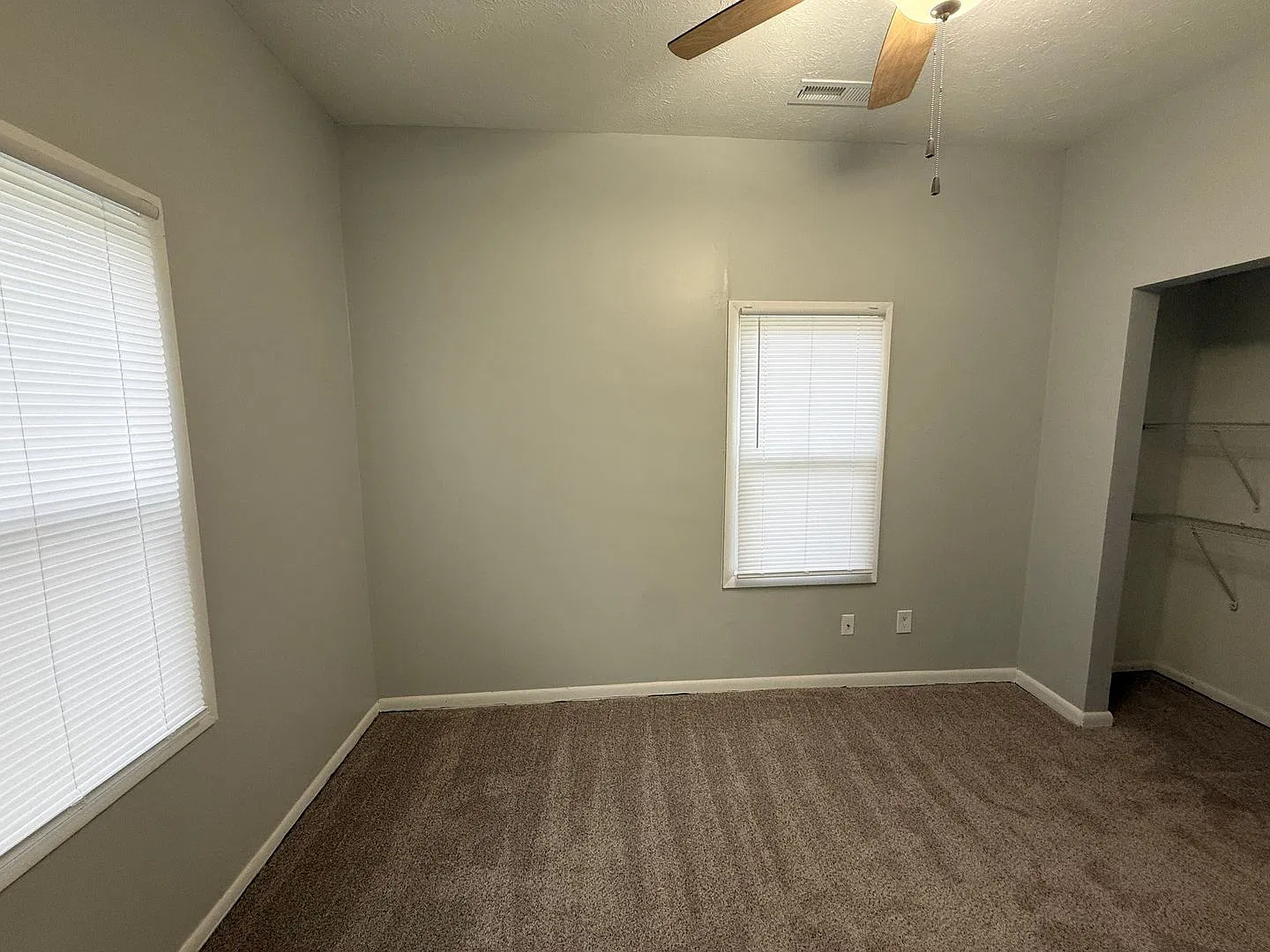 Remodeled 3 bedroom in Council Bluffs — Photo 3