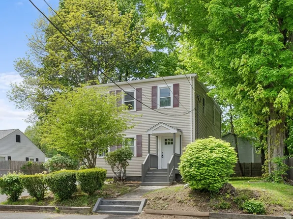 11 Copeland St, Brockton, MA 02301
