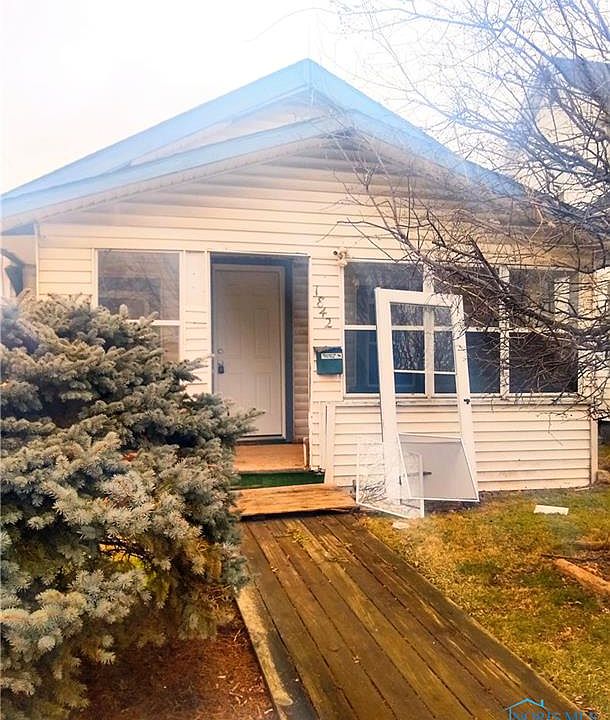 1st image of 1842 Stahlwood Ave