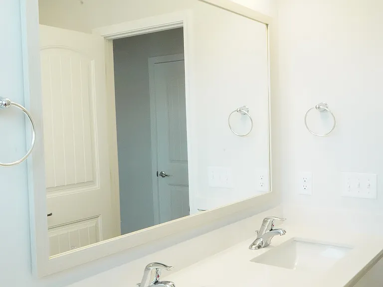 142 Brookline Dr — Photo 33