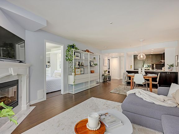 3rd image of 789 W 16th Ave #307