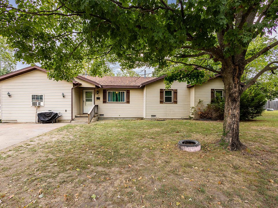 1st image of 137 W Cline Street