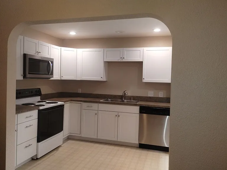 1822 W Schantz Ave #1822 — Photo 8