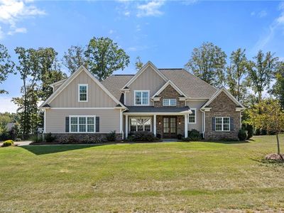 128 Lantern Dr, Advance, NC, 27006
