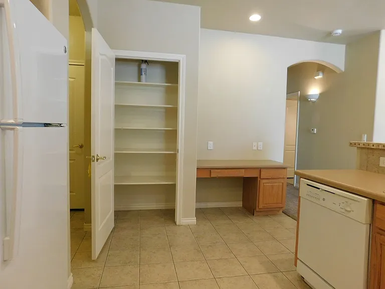 737 Canvasback Cir #A — Photo 11