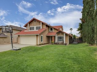 19478 Tangelo Dr, Riverside, CA 92508