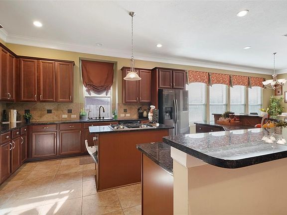 5th image of 7506 Finn Way Dr