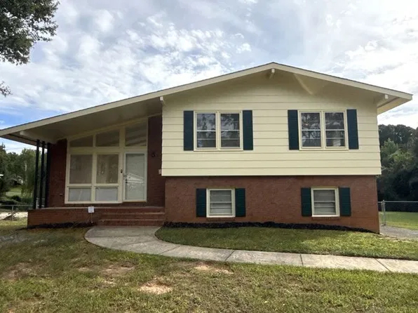 1413 Grovewood Dr, Charlotte, NC 28208