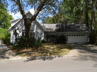 1707 NW 16th Dr, Gainesville, FL 32605