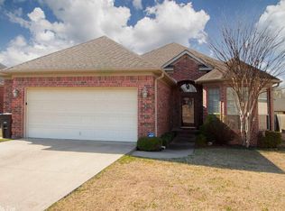 1709 Troop Ct, Jacksonville, AR 72076