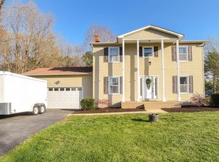 42470 Helen Ct, Hollywood, MD 20636