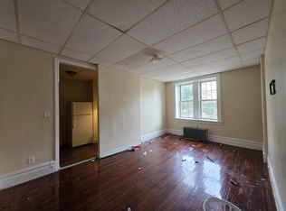 1524 Chapel St #103, New Haven, CT 06511