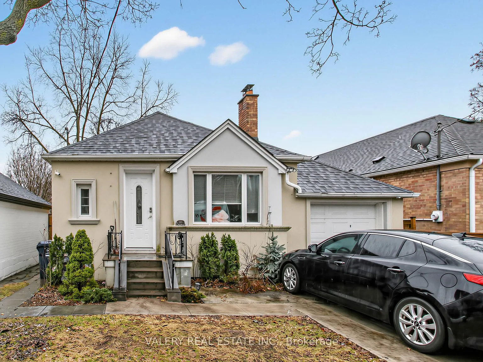 3 bed, $1,795 — Photo 1