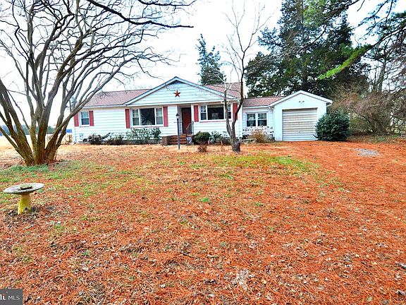 3rd image of 1837 Dun Swamp Rd