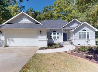 145 Godfrey Dr, Mc Cormick, SC 29835