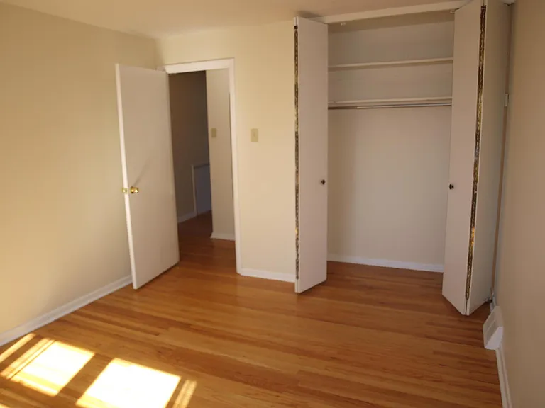 5462 Vicaris St #1 — Photo 11