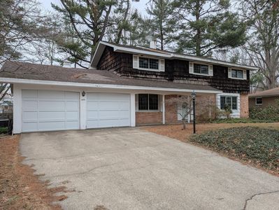 405 Spruce Dr, Trail Creek, IN, 46360