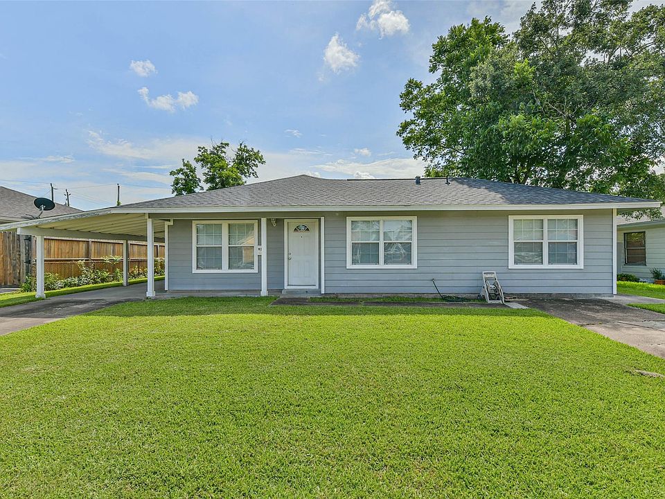 1st image of 938 Vivian Ave