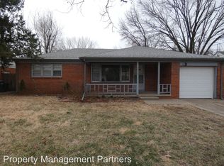 5915 E Rockwood Rd, Wichita, KS 67208