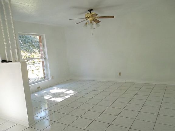 2nd image of 3508 Flamingo Dr
