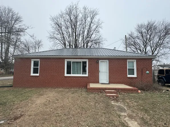 2420 S Mill St, Vallonia, IN 47281