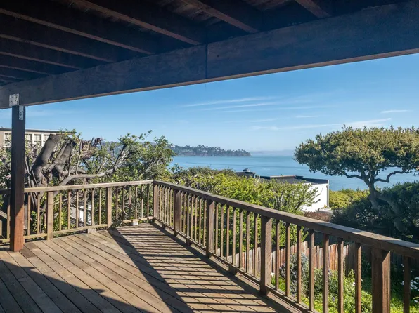 Stunning, Fully Remodeled Jr. 1bd/1ba! Remodeled! Private Deck! Parking! Laundry! Progressive!, 10A 2nd St, Sausalito, CA 94965