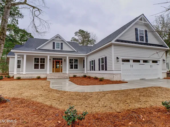 115 Silver Magnolia Court, Wallace, NC 28466