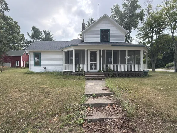 306 N Carland St, Marion, MI 49665
