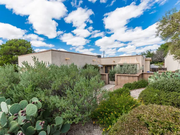 2131 Sagecrest Ave, Las Cruces, NM 88011