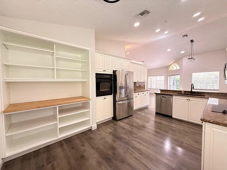 11042 Topeka Pl — Photo 21