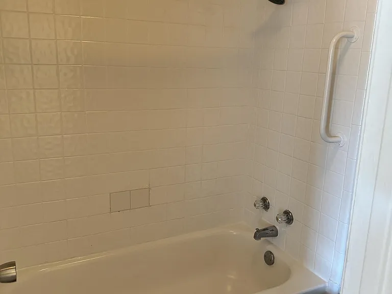5976 Westcreek Ct N — Photo 23