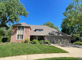 3300 SW Alameda Dr, Topeka, KS 66614