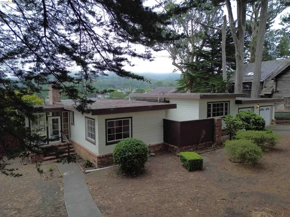 511 6th St, Montara, CA 94037