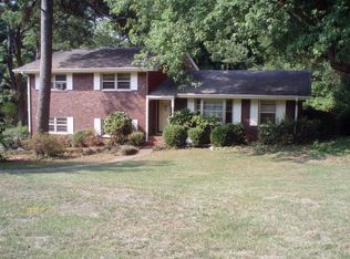 2866 W Potomac Dr, East Pt, GA 30344