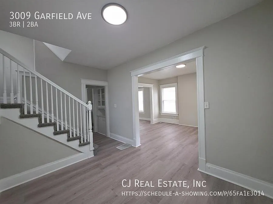 Building Photo - 3009 Garfield Ave