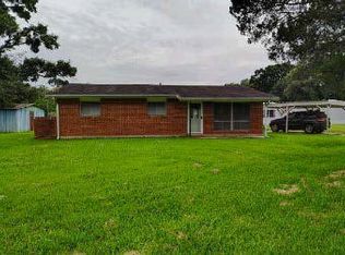 4494 Poydras Hwy, Saint Martinville, LA 70582