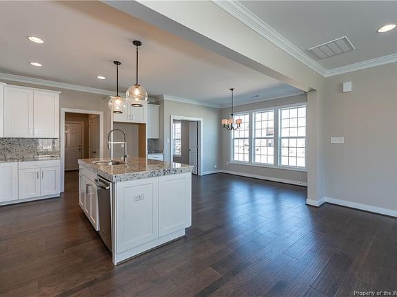 5th image of 4503 Casey Blvd #49
